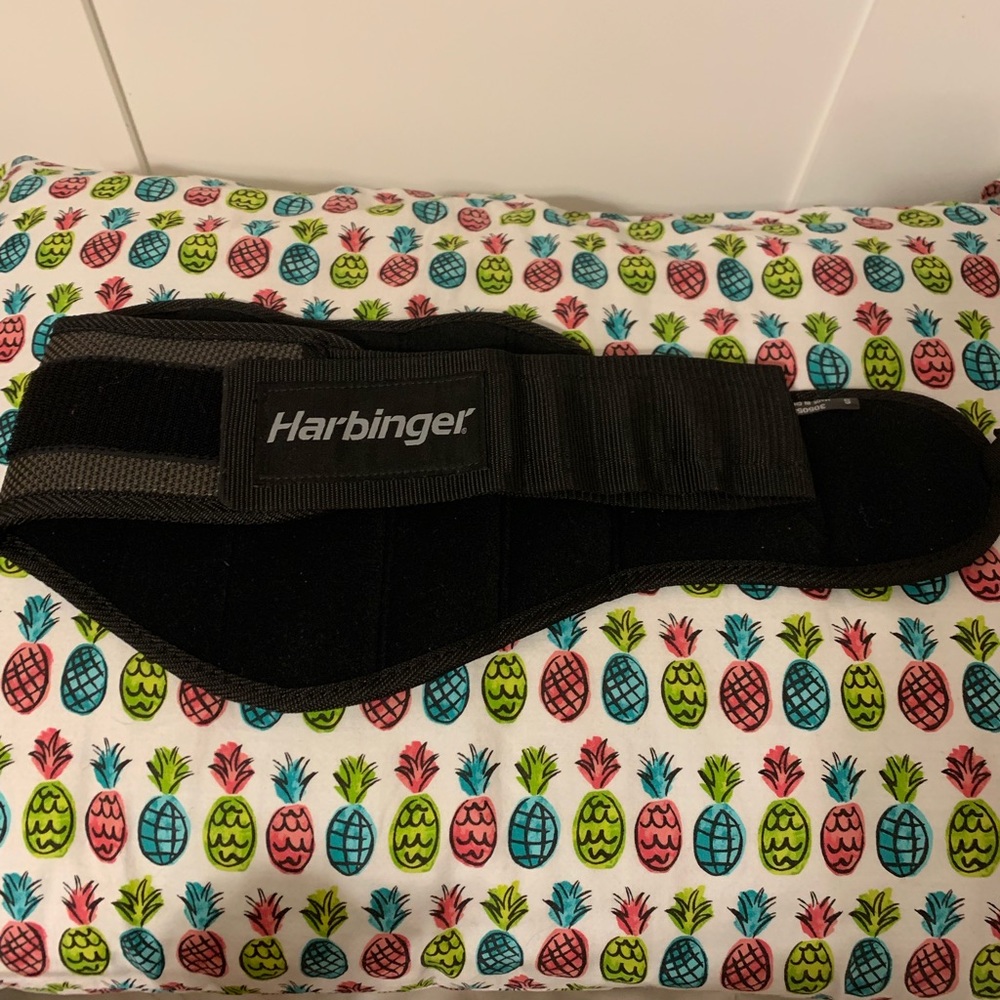 Harbinger weightlifting belt sz S